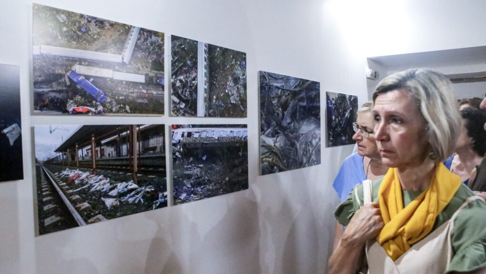 fotografiki ekthesi tempi